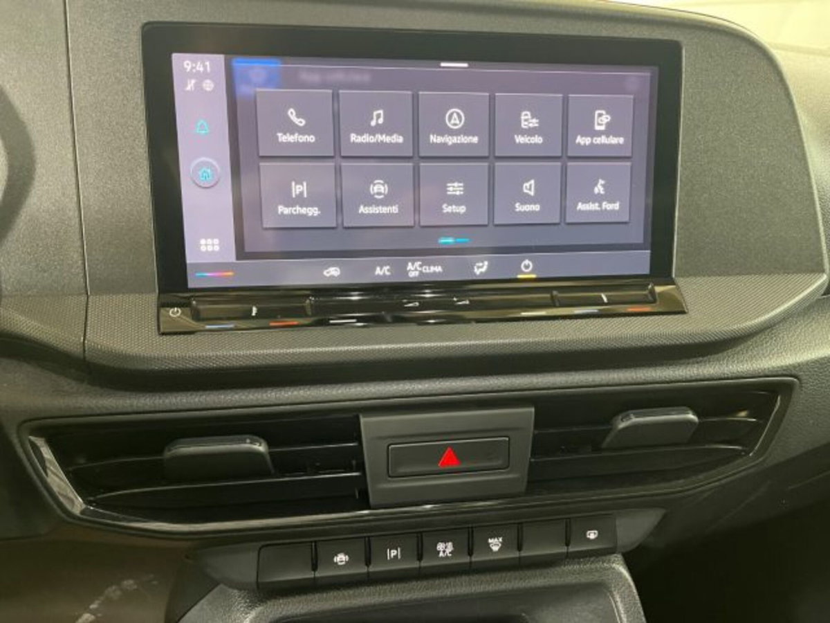Ford Tourneo Connect 2.0 EcoBlue 102 CV Plus (11)