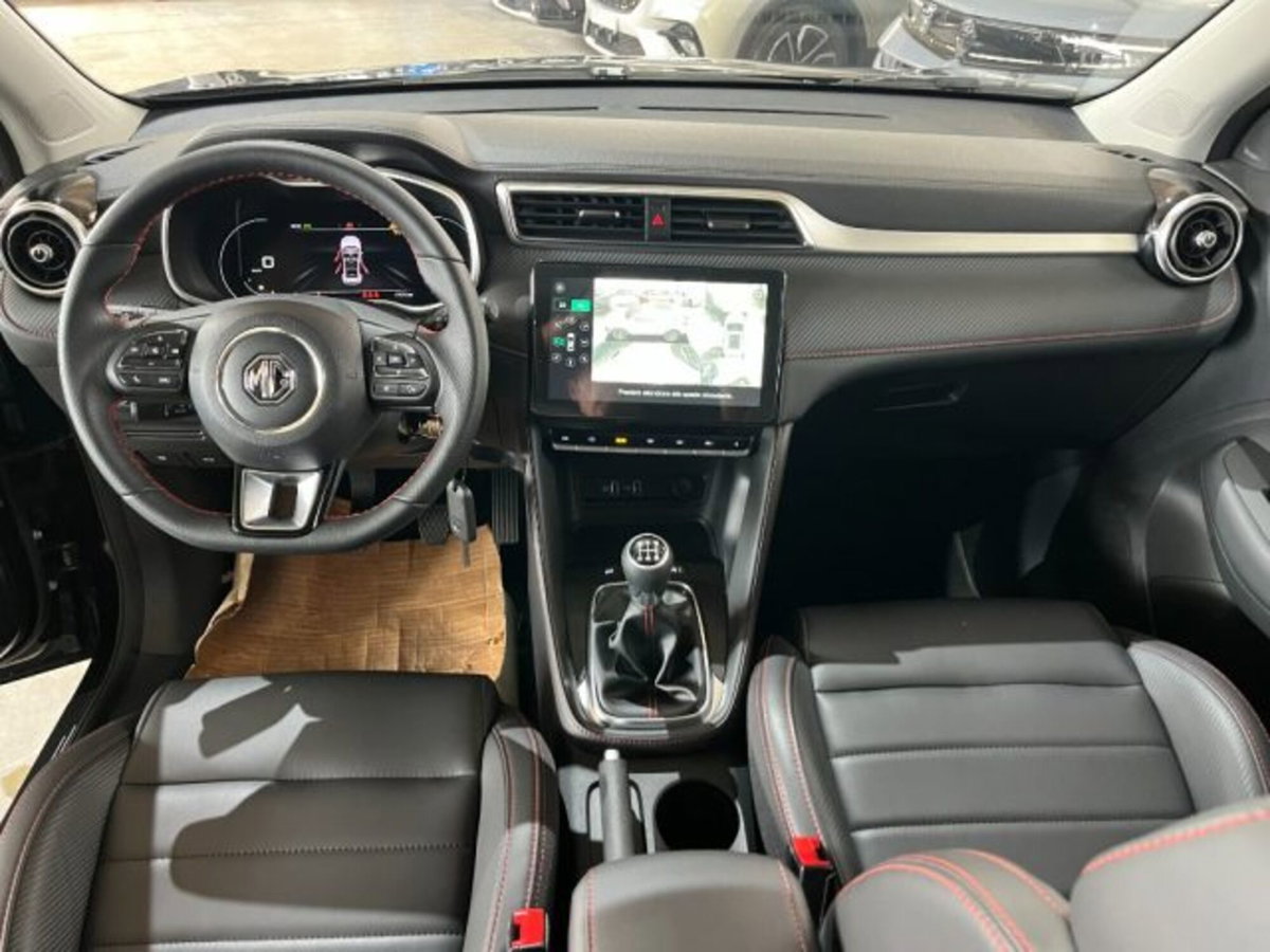 Mg ZS ZS 1.5 Luxury (8)