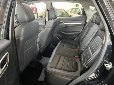 Mg ZS ZS 1.0 Luxury (16)