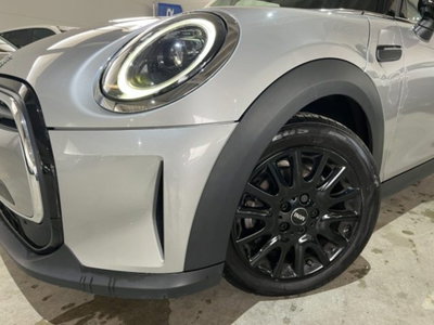 MINI Mini 1.5 Cooper 5 porte (7)