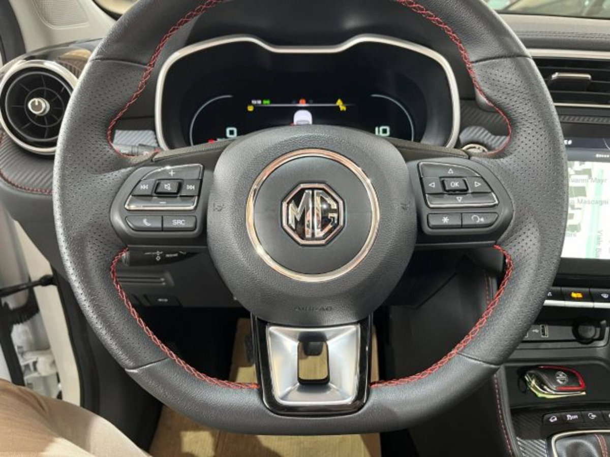 Mg ZS ZS 1.0 Luxury (15)