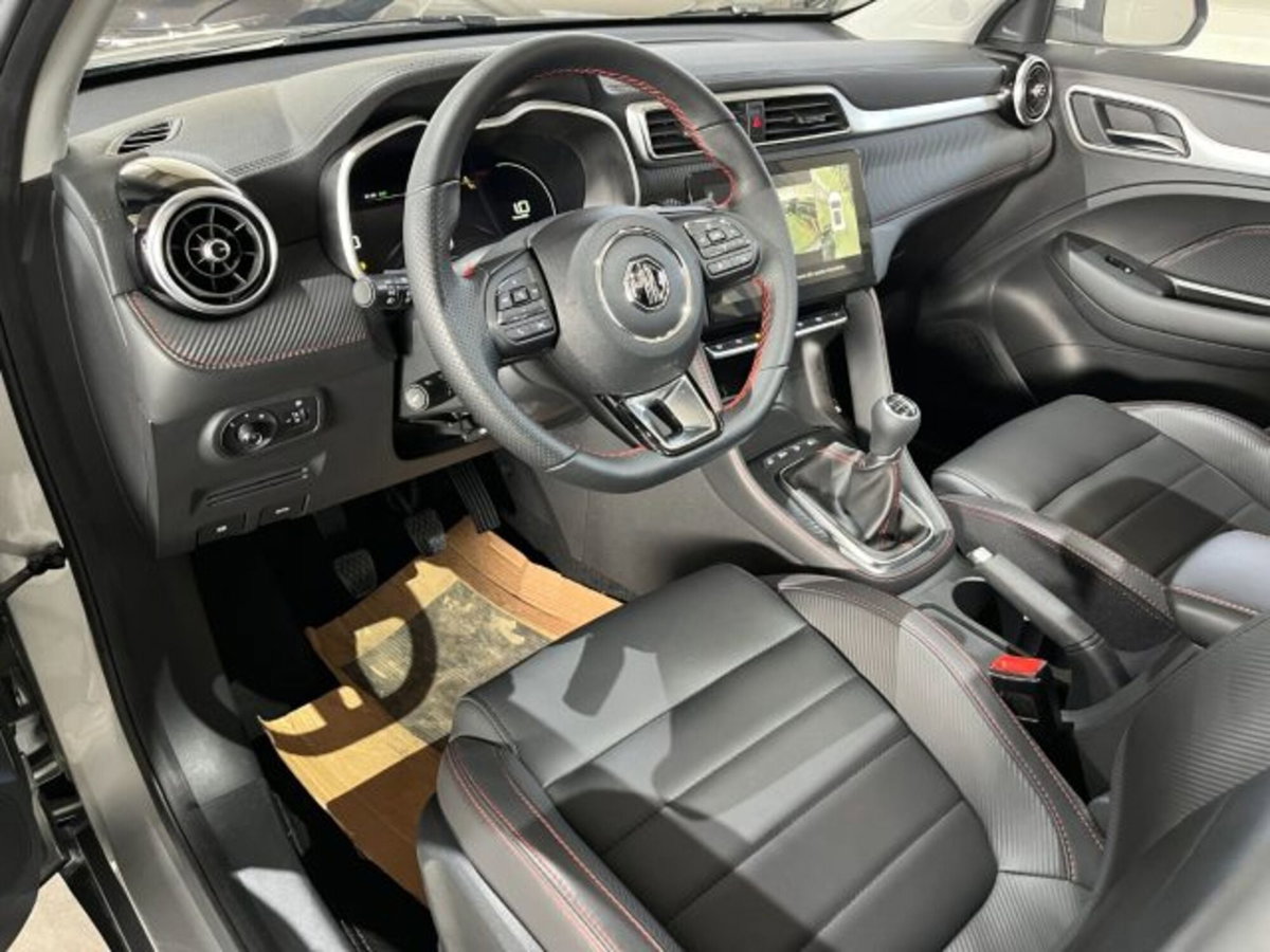 Mg ZS ZS 1.0 Luxury (7)