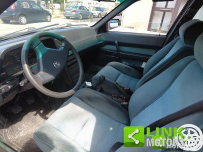 Alfa Romeo 164 2.0i turbo (10)