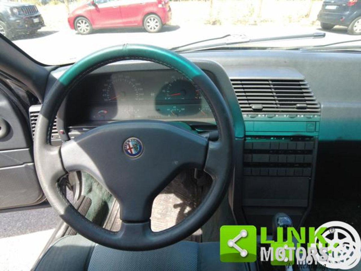 Alfa Romeo 164 2.0i turbo (13)