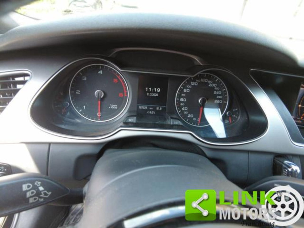 Audi A4 Allroad 2.0 TDI 150 CV cl.d. (2)