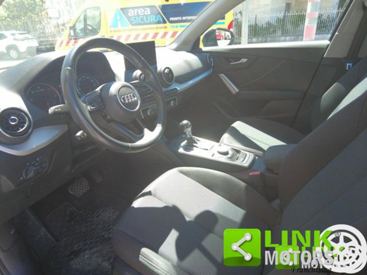 Audi Q2 Q2 30 TDI S tronic Business (13)
