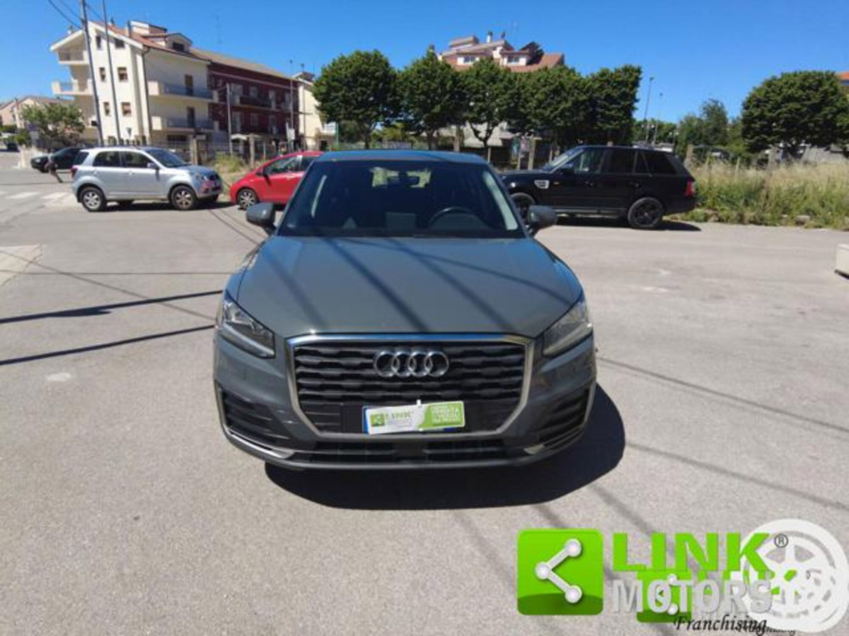 Audi Q2 Q2 30 TDI S tronic Business (2)