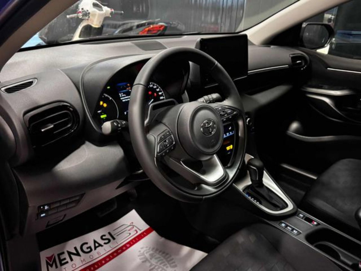 Toyota Yaris Cross 1.5 Hybrid 5p. E-CVT Premiere (7)