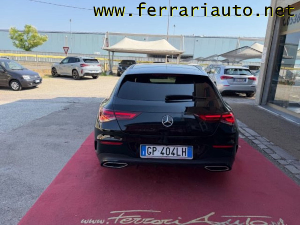 Mercedes-Benz CLA Shooting Brake 200 d Automatic 4Matic Shooting Brake Premium (15)