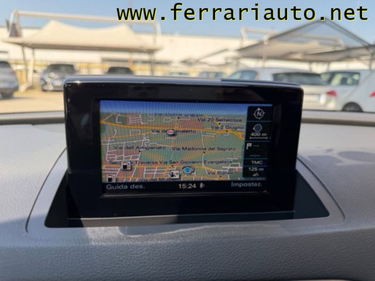 Audi Q3 2.0 TDI 120 CV Business (10)