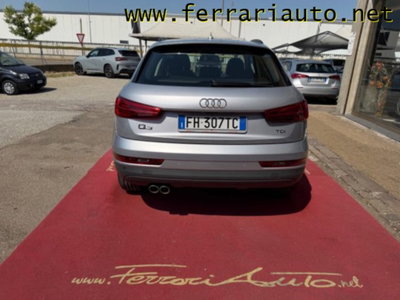 Audi Q3 2.0 TDI 120 CV Business (14)