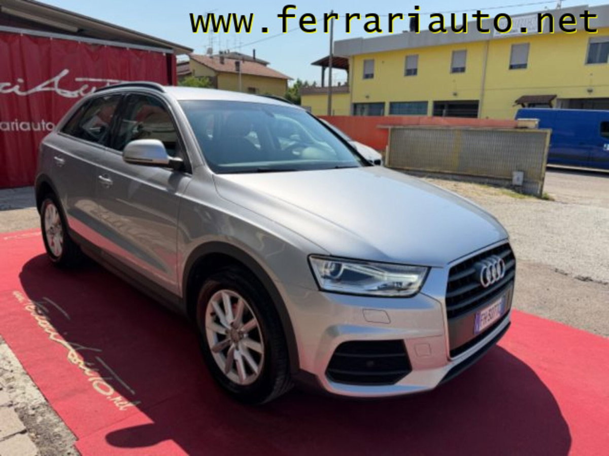 Audi Q3 2.0 TDI 120 CV Business (2)