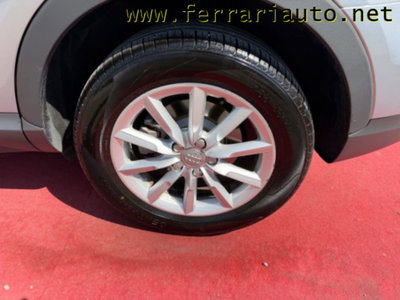 Audi Q3 2.0 TDI 120 CV Business (6)