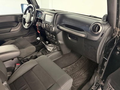 Jeep Wrangler 2.8 CRD DPF Mountain Auto (6)