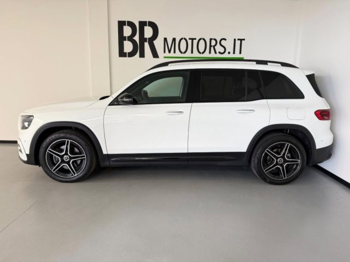 Mercedes-Benz GLB 200 d AMG Line Premium auto (11)