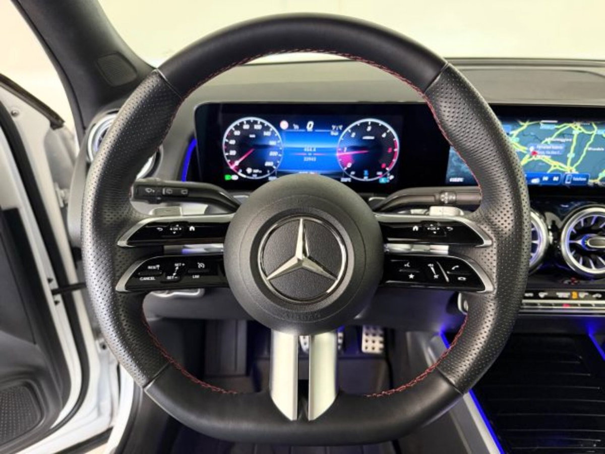 Mercedes-Benz GLB 200 d AMG Line Premium auto (13)