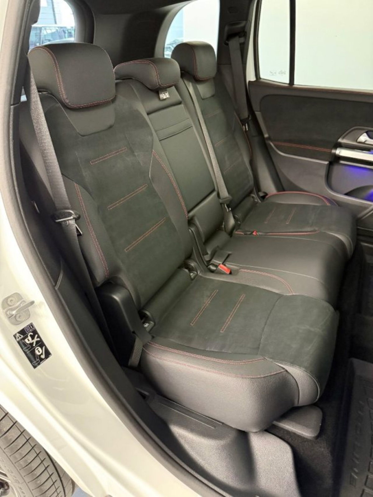 Mercedes-Benz GLB 200 d AMG Line Premium auto (15)