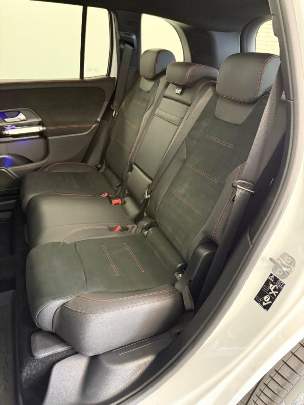 Mercedes-Benz GLB 200 d AMG Line Premium auto (17)