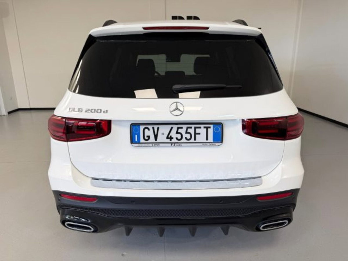Mercedes-Benz GLB 200 d AMG Line Premium auto (8)
