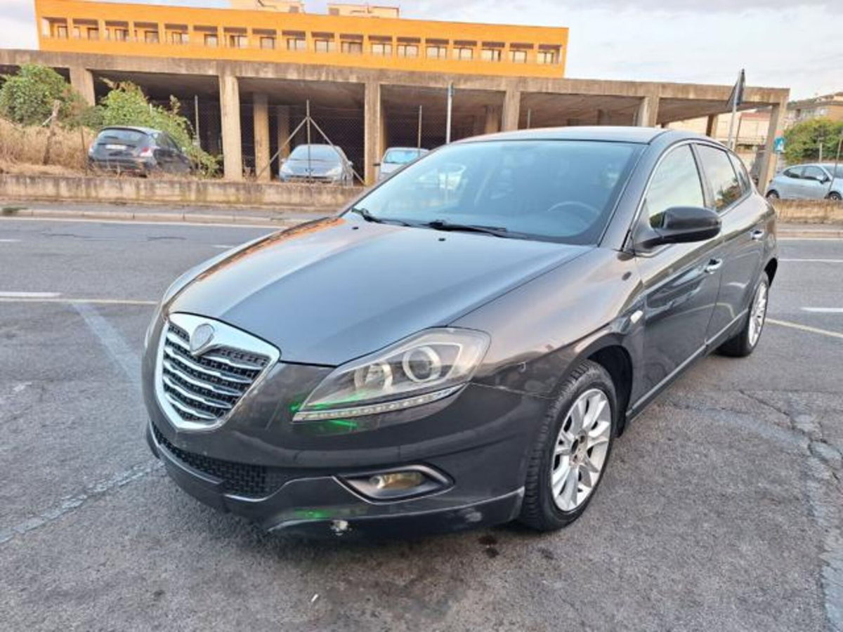 Lancia Delta 1.6 MJT DPF Gold