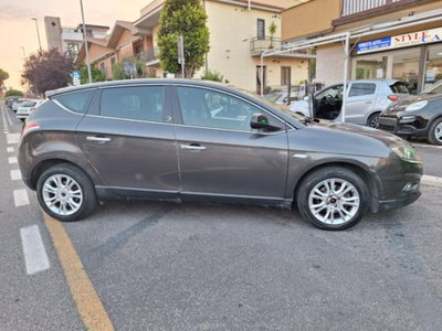 Lancia Delta 1.6 MJT DPF Gold (4)