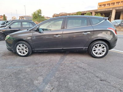 Lancia Delta 1.6 MJT DPF Gold (8)