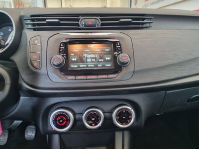 Alfa Romeo Giulietta 1.6 JTDm Giulietta 120cv (10)