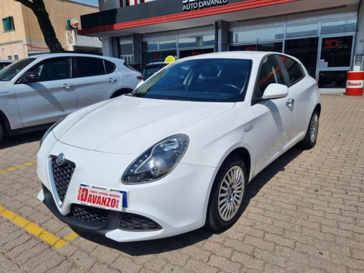 Alfa Romeo Giulietta 1.6 JTDm Giulietta 120cv (16)