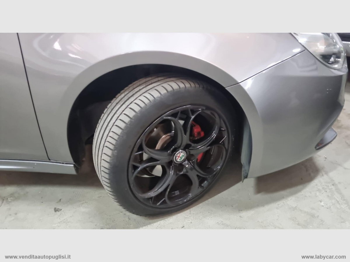 Alfa Romeo Giulietta 1.6 JTDm Super 120cv (8)