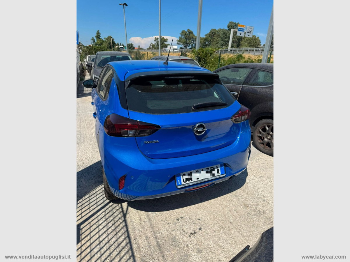 Opel Corsa 1.2 Edition (10)