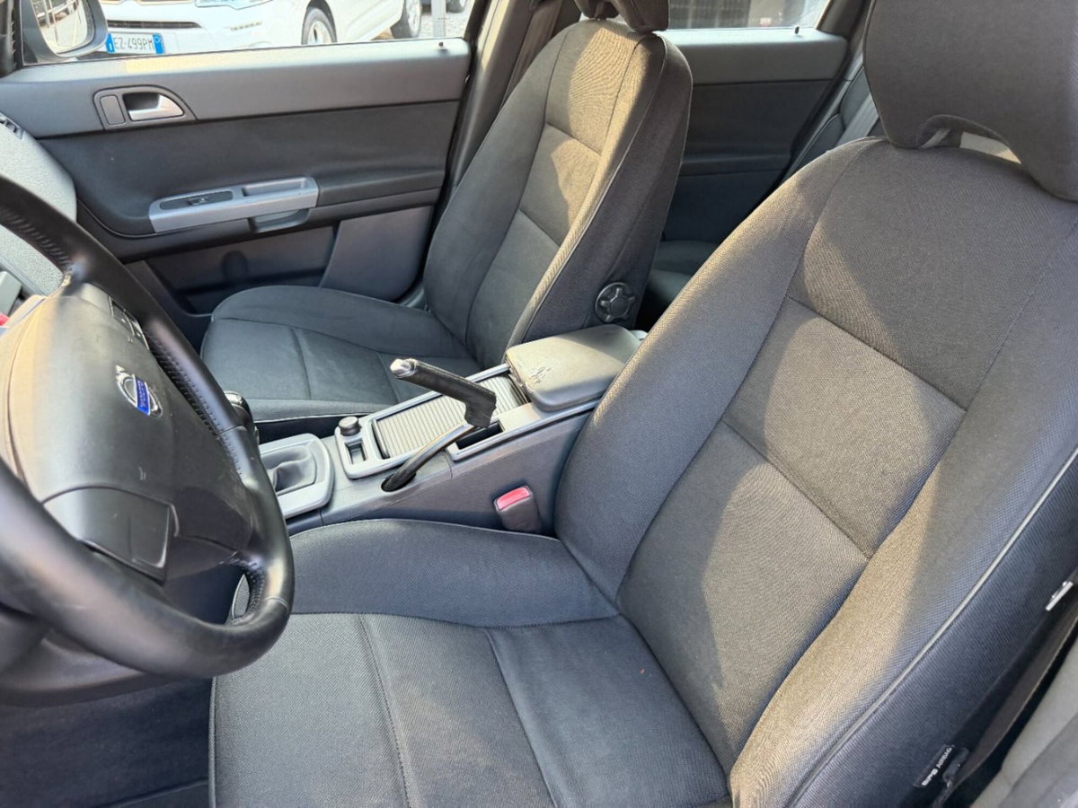 Volvo V50 1.6 POLAR (10)
