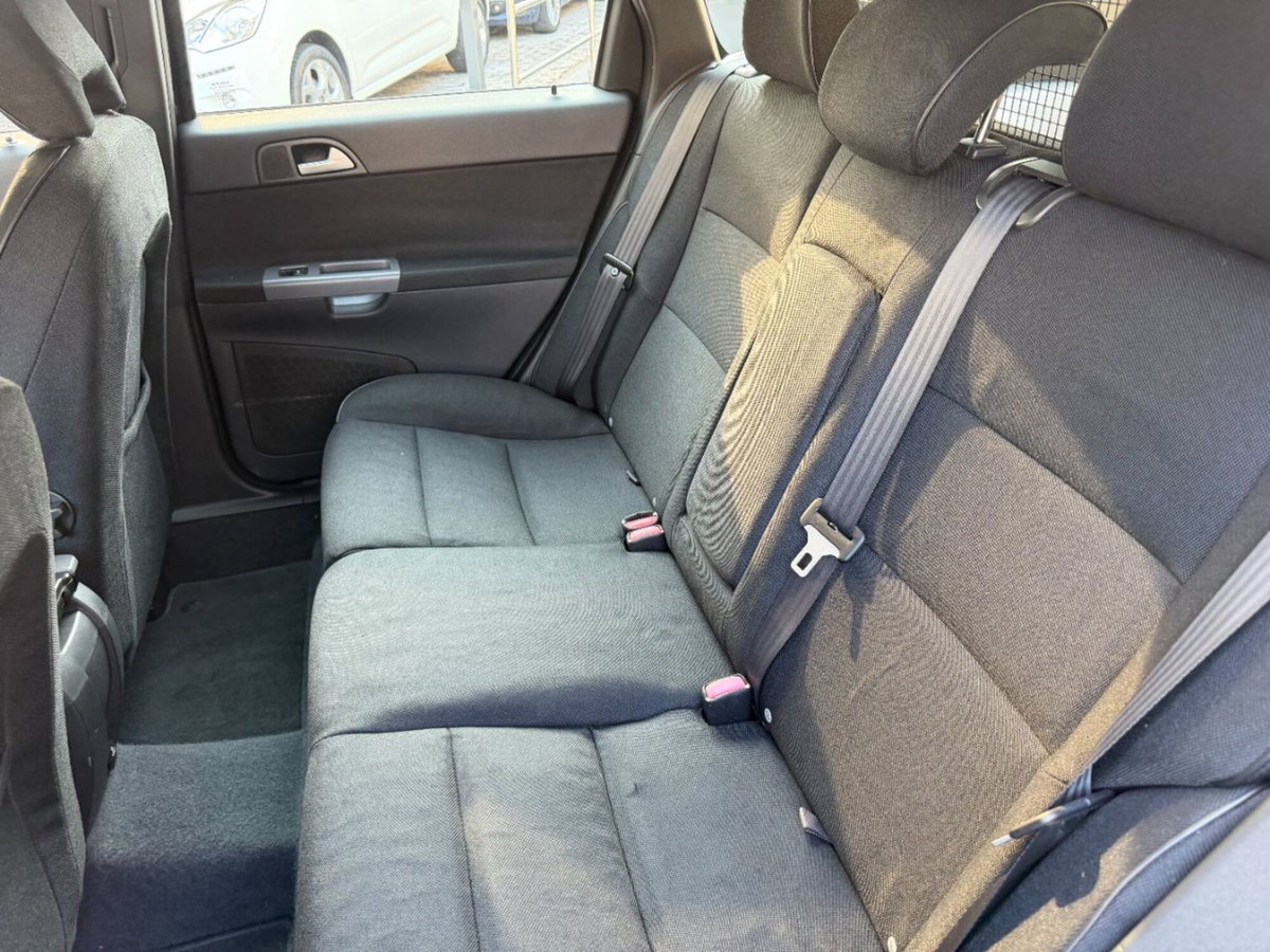 Volvo V50 1.6 POLAR (8)