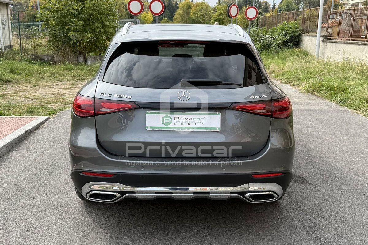 Mercedes-Benz GLC 220 d 4Matic Mild Hybrid AMG Advanced Plus (6)