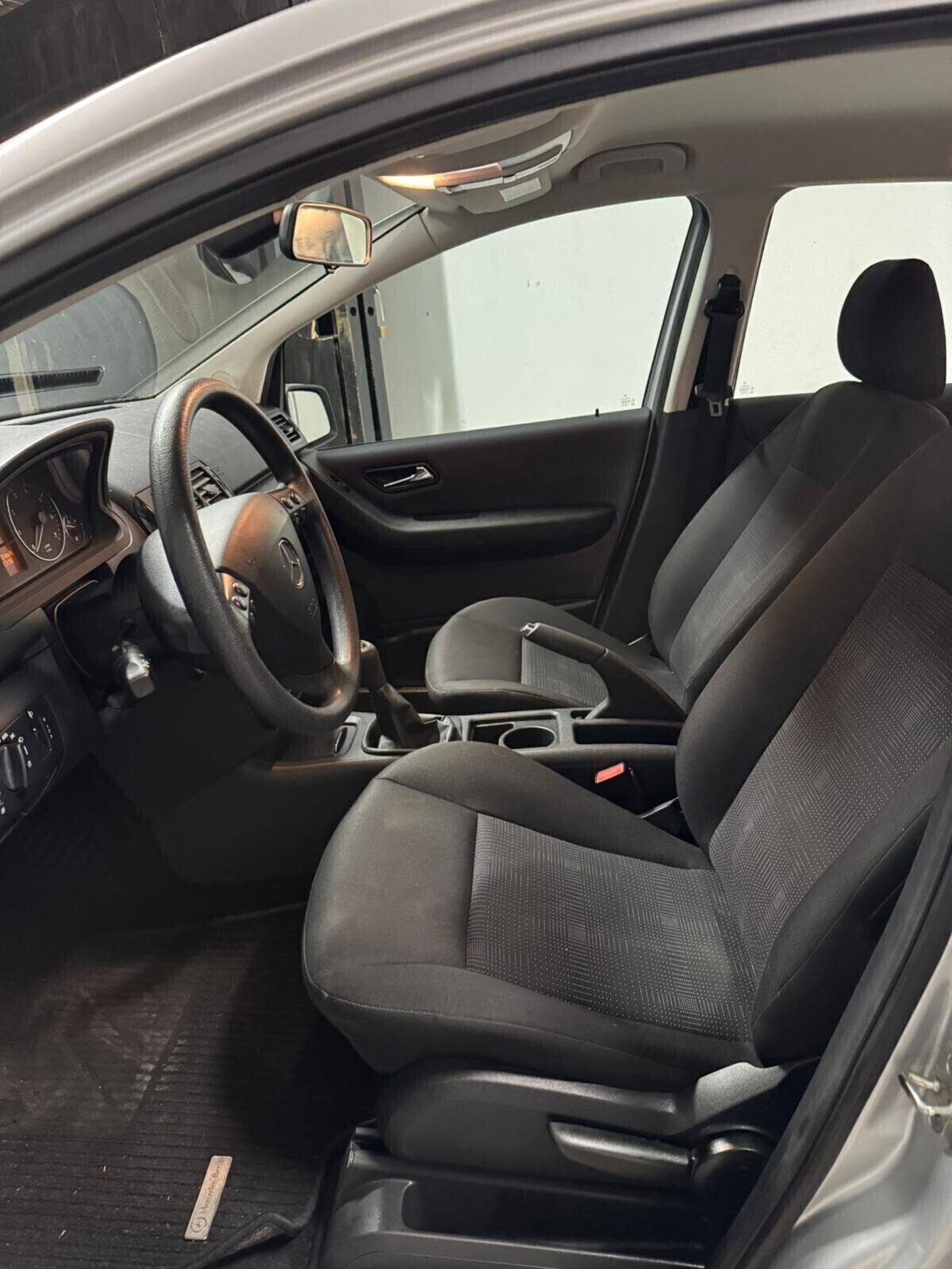 Mercedes-Benz Classe A 160 BlueEFFICIENCY (10)