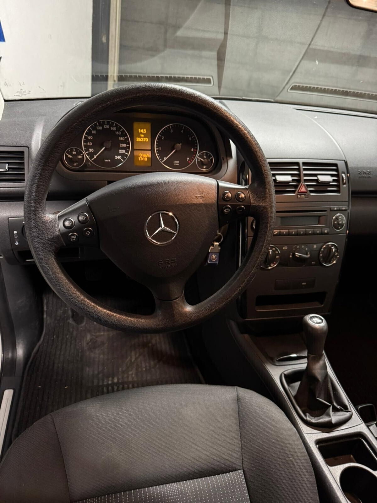 Mercedes-Benz Classe A 160 BlueEFFICIENCY (11)