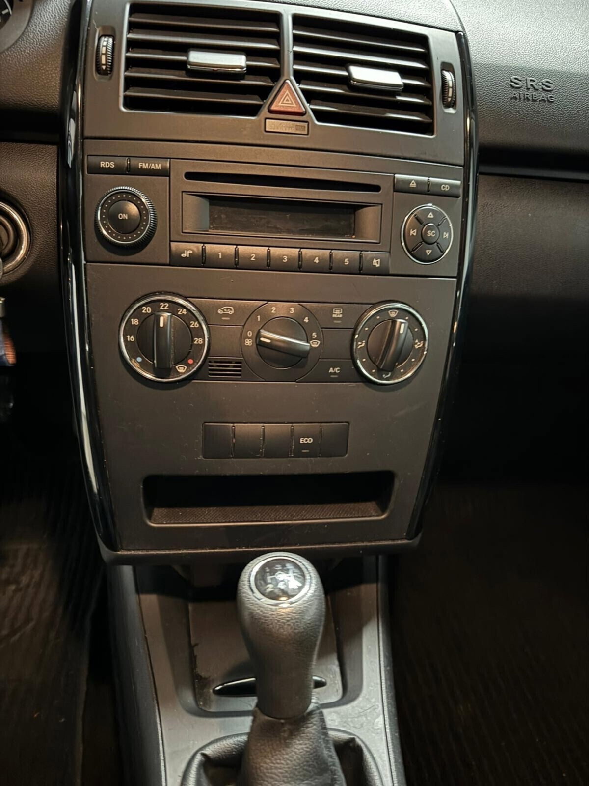 Mercedes-Benz Classe A 160 BlueEFFICIENCY (12)