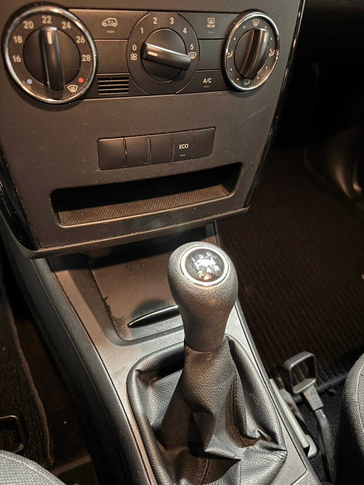Mercedes-Benz Classe A 160 BlueEFFICIENCY (15)