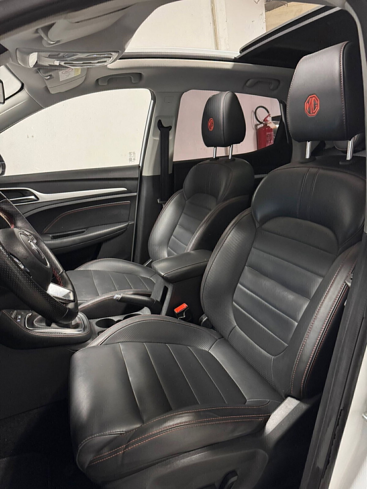 Mg ZS (2021-->) ZS 1.0T-GDI aut. Comfort (16)