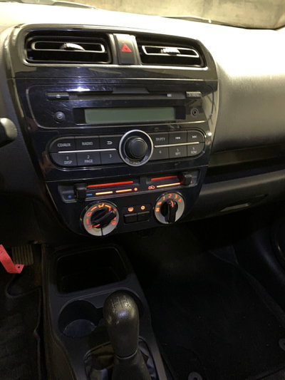 Mitsubishi Space Star 1.0 ClearTec Intense (14)
