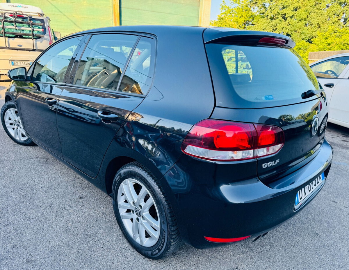 Volkswagen Golf 2.0 TDI 110CV DPF 5p. Highline (4)