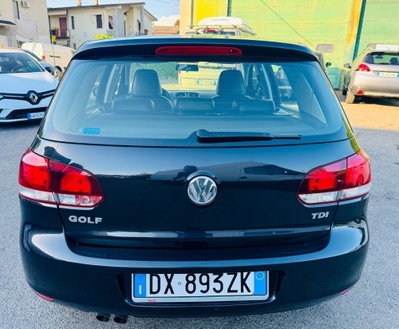 Volkswagen Golf 2.0 TDI 110CV DPF 5p. Highline (8)