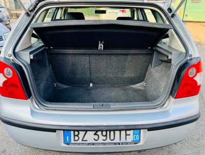 Volkswagen Polo 1.2 12V 5p. Trendline (17)