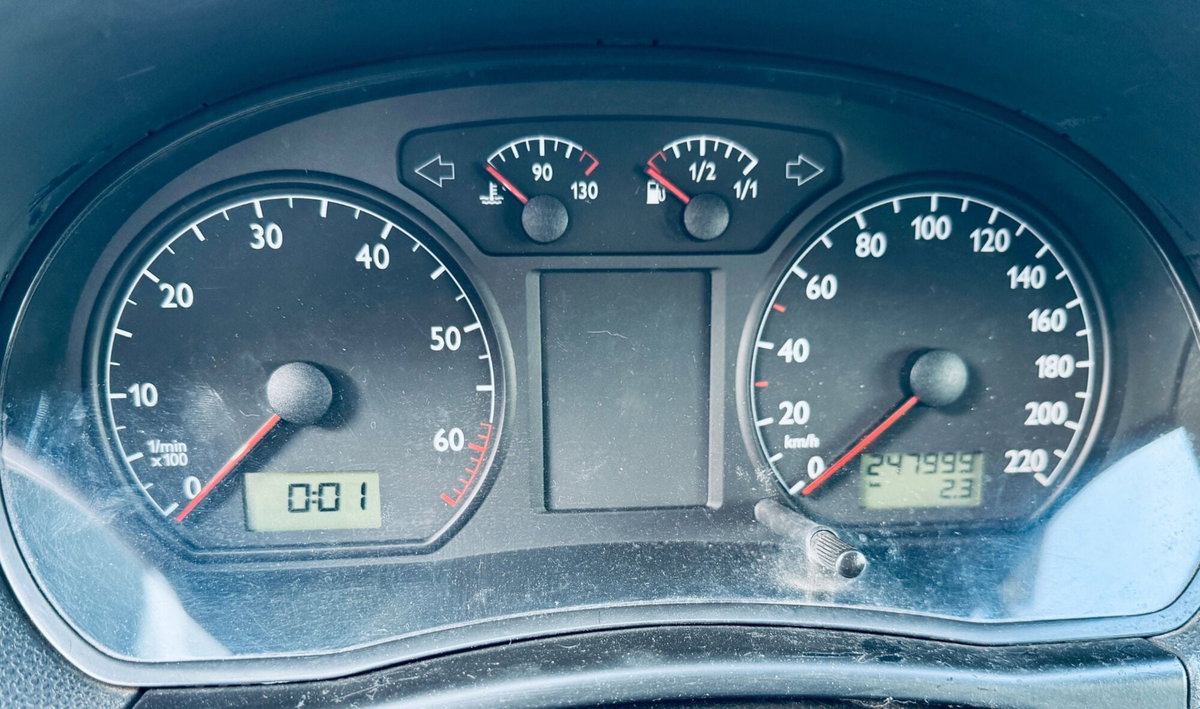 Volkswagen Polo 1.2 12V 5p. Trendline (9)