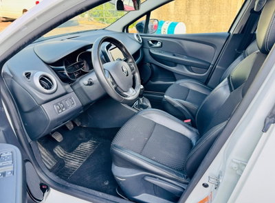 Renault Clio dCi 8V 75 CV 5 porte Moschino Intens (11)