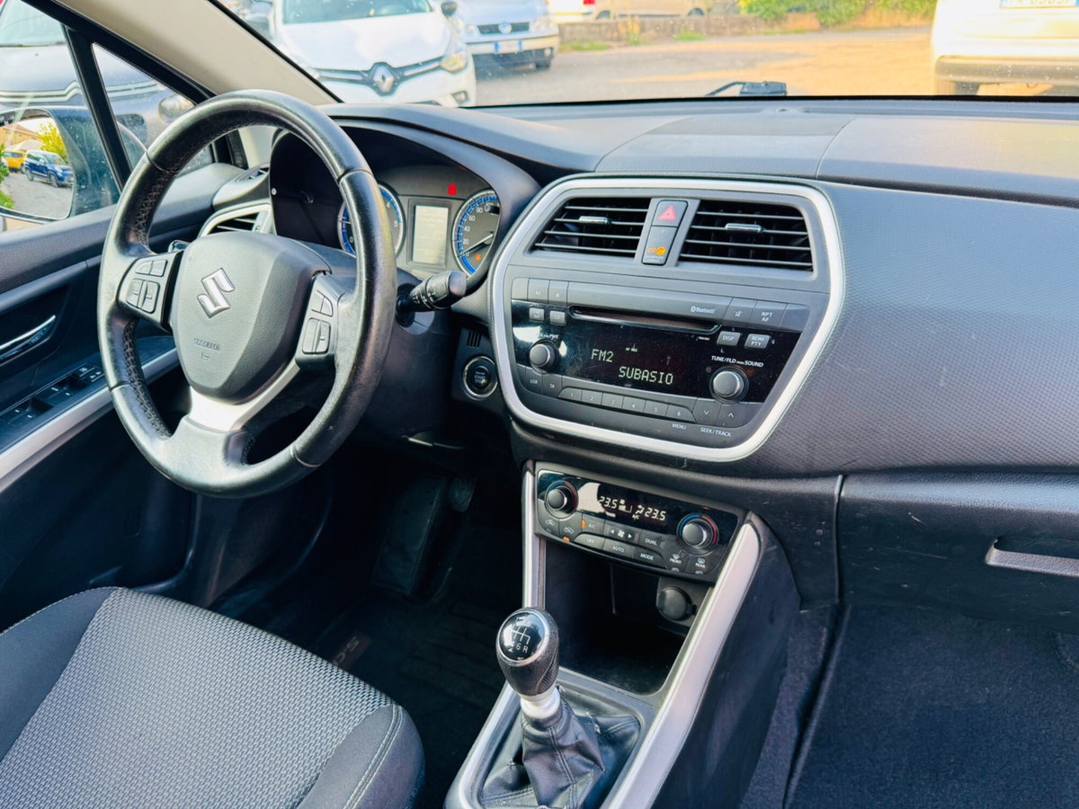Suzuki S-Cross 1.6 DDiS Top (10)