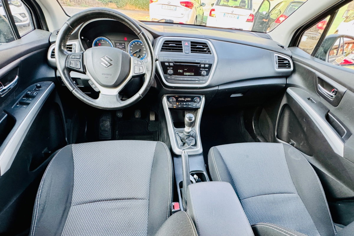 Suzuki S-Cross 1.6 DDiS Top (18)