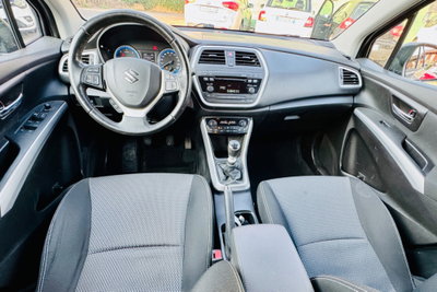 Suzuki S-Cross 1.6 DDiS Top (18)