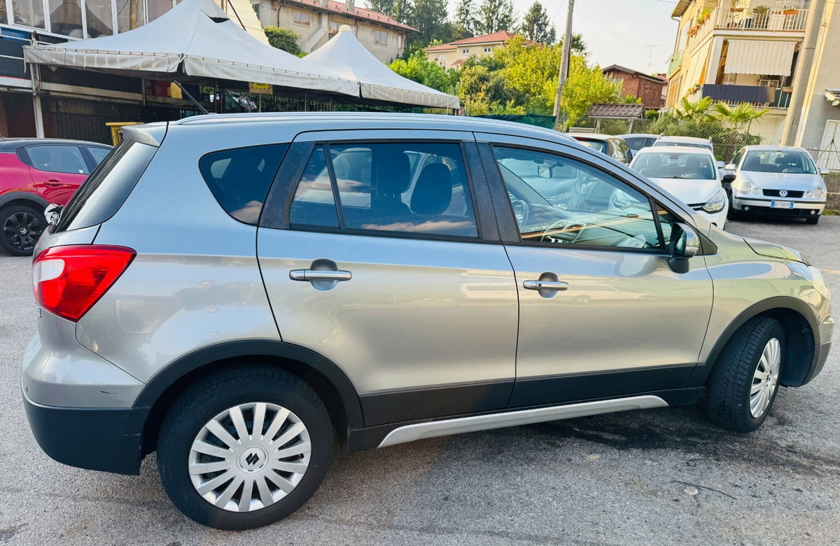 Suzuki S-Cross 1.6 DDiS Top (4)