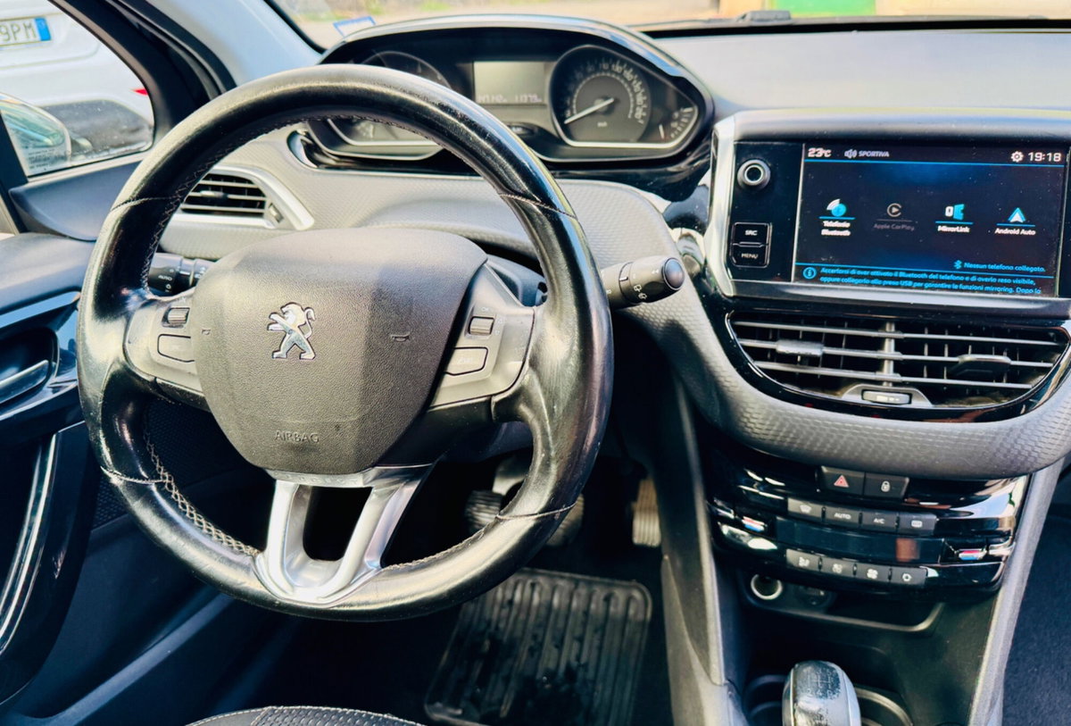 Peugeot 208 75 5 porte Allure (14)