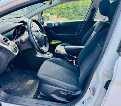 Ford Fiesta 1.0 EcoBoost 100CV 5 porte Black & White Edition (9)